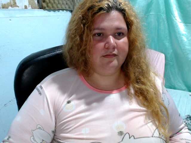 squirtbbw's BongaCams show and profile