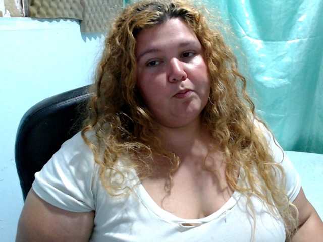 squirtbbw's BongaCams show and profile