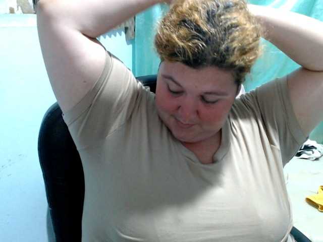 squirtbbw's BongaCams show and profile