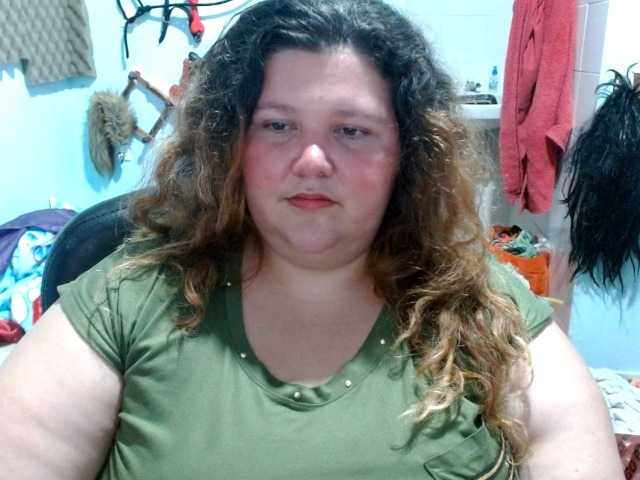 squirt322bbw2 webcam bongacams model stream image