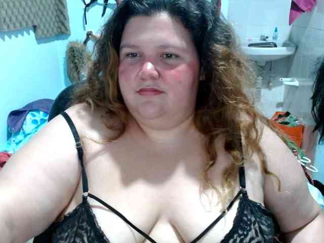 squirt322bbw2 webcam
