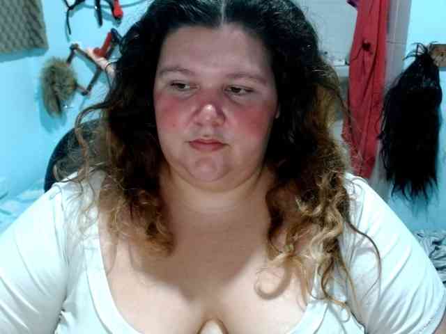 squirt322bbw2 webcam