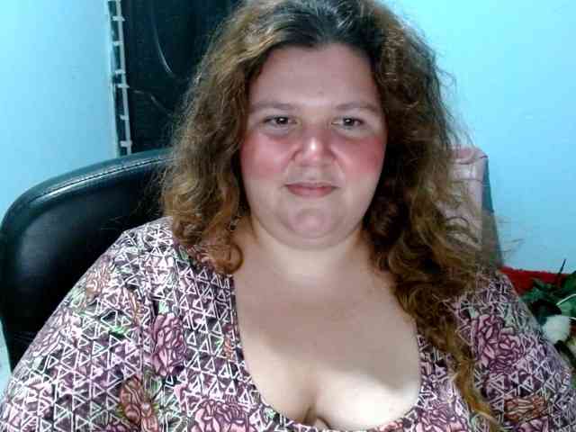 squirtbbw webcam