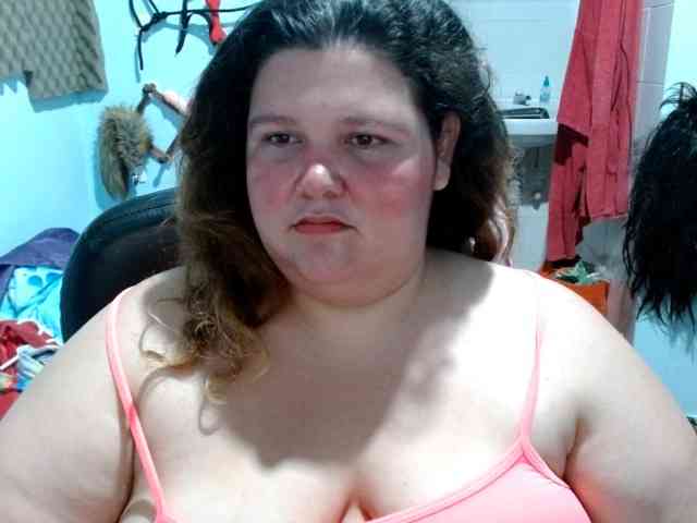 squirt322bbw2 webcam