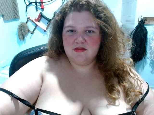 squirt322bbw2 webcam