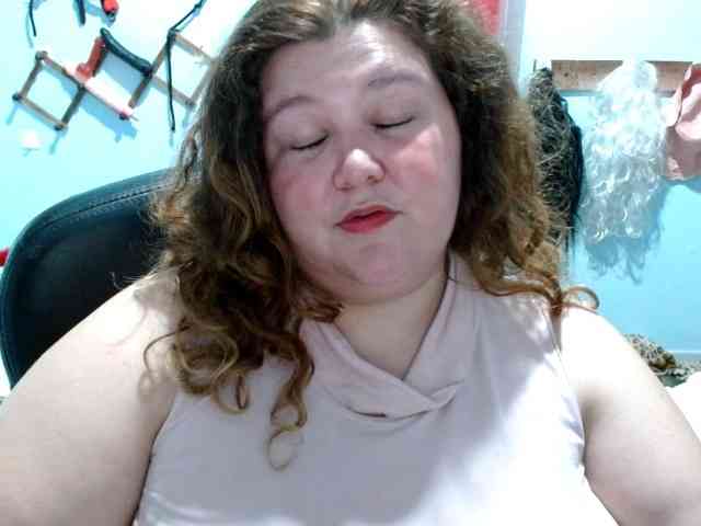 squirt322bbw2 webcam