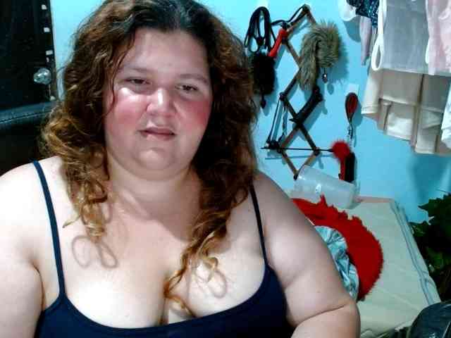squirtbbw webcam