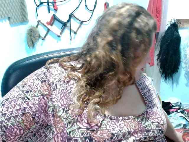 squirt322bbw2 webcam