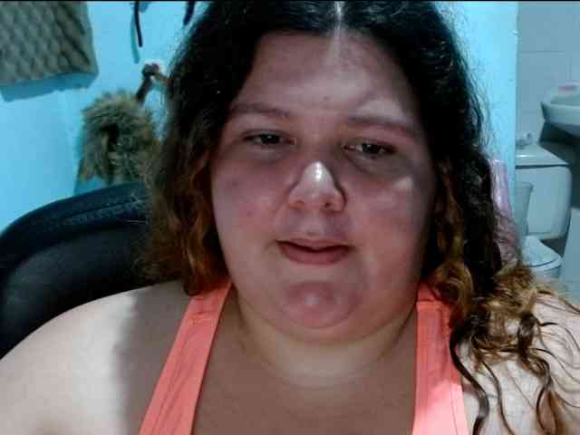 squirt322bbw2 webcam