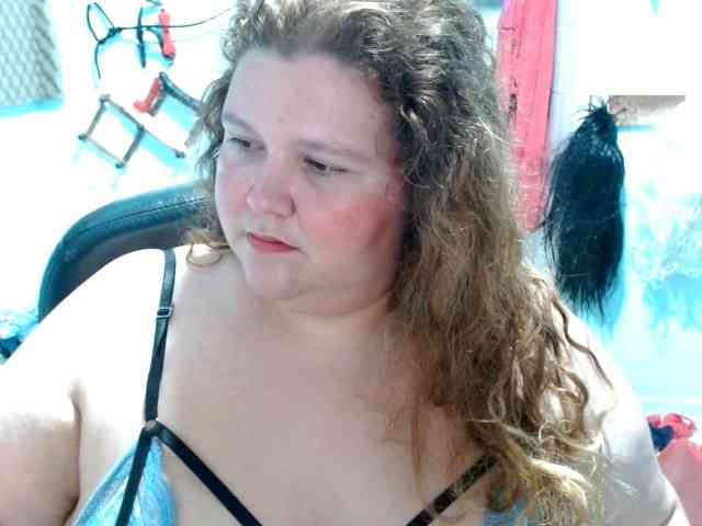 squirt322bbw2 webcam