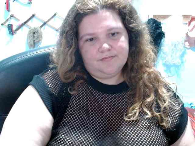 squirtbbw webcam
