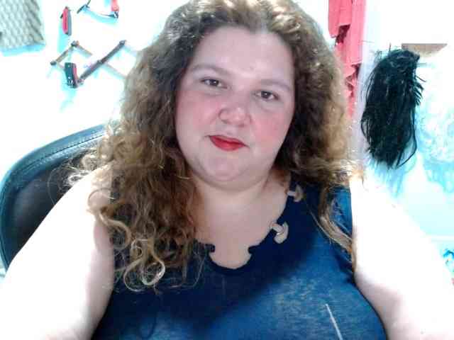 squirtbbw webcam