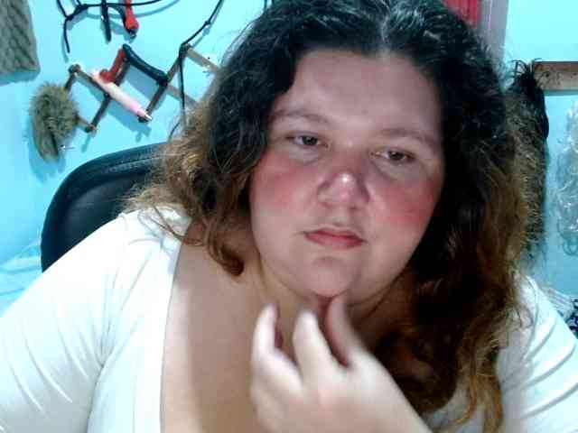 squirt322bbw2 webcam