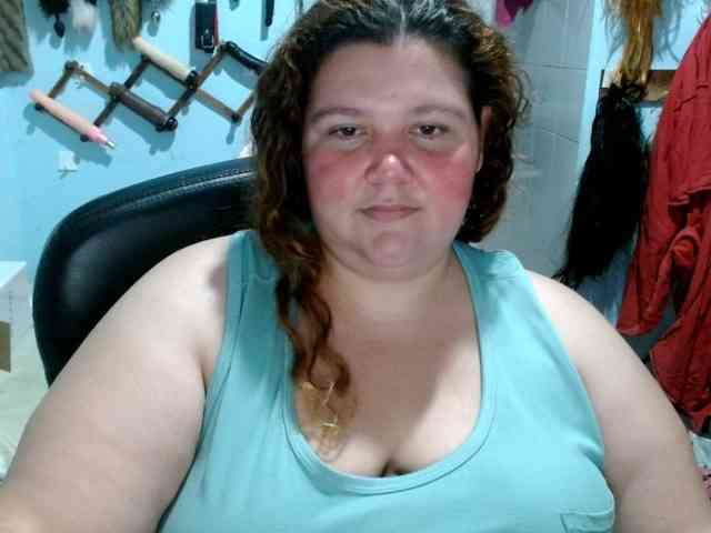 squirtbbw webcam