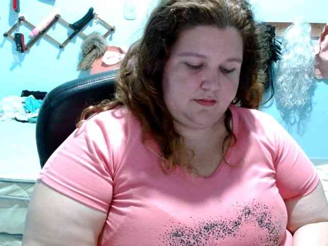 squirt322bbw2 webcam