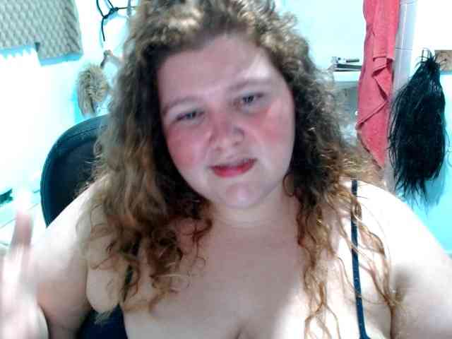 squirt322bbw2 webcam