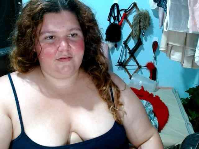 squirtbbw webcam