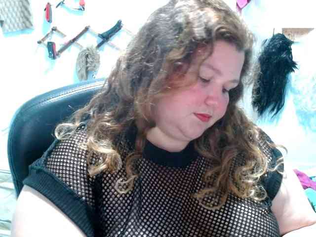 squirtbbw webcam