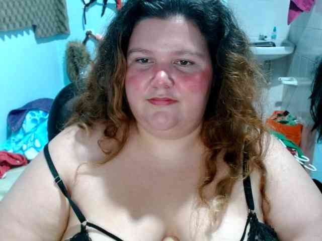 squirt322bbw2 webcam