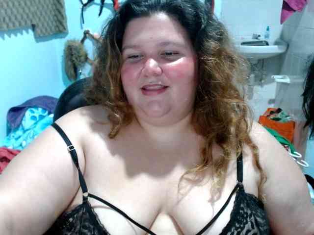squirt322bbw2 webcam