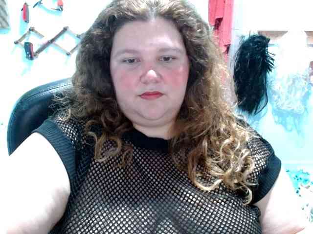 squirtbbw webcam
