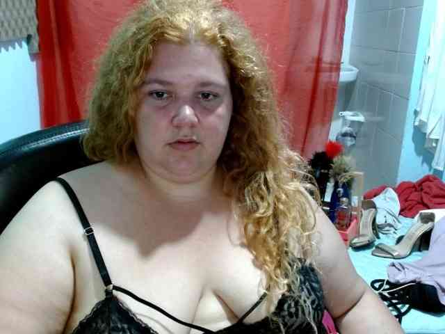 squirtbbw webcam