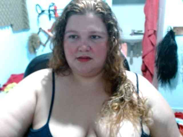 squirt322bbw2 webcam