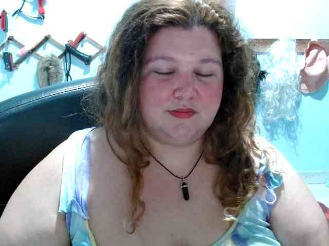 squirtbbw webcam