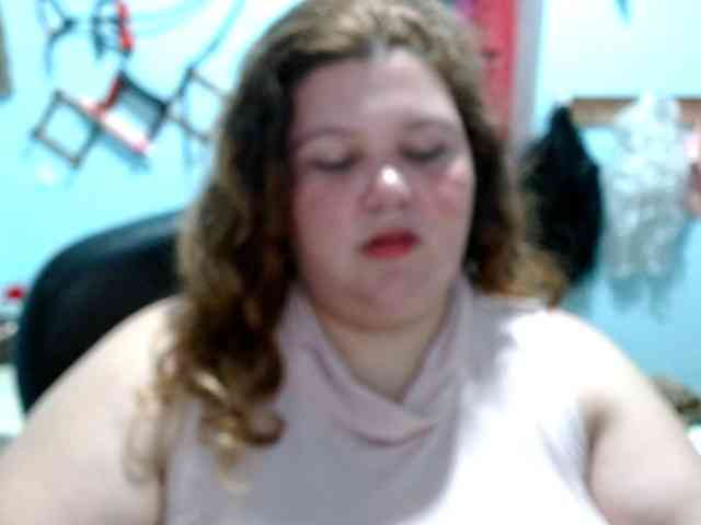 squirt322bbw2 webcam
