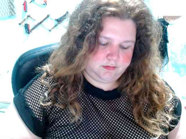 squirtbbw webcam