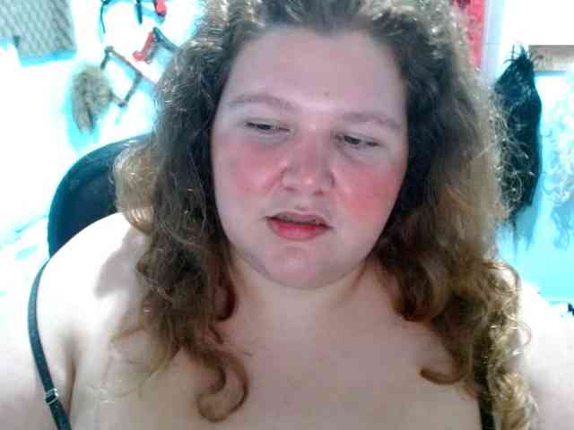 squirt322bbw2 webcam