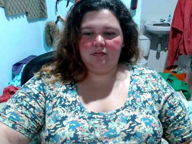 squirt322bbw2 webcam