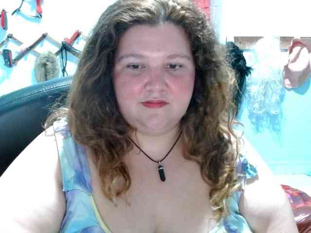squirtbbw webcam