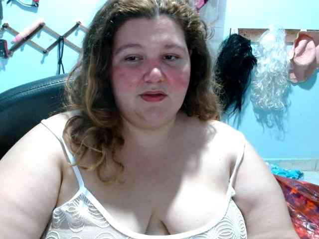 squirtbbw webcam
