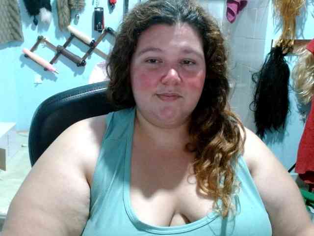 squirtbbw webcam