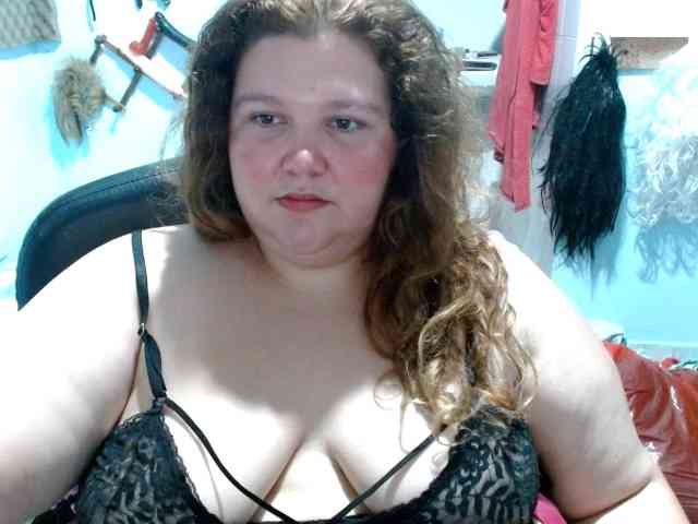 squirt322bbw2 webcam