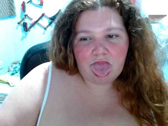 squirt322bbw2 webcam
