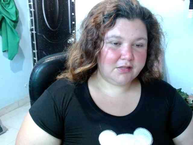 squirtbbw webcam