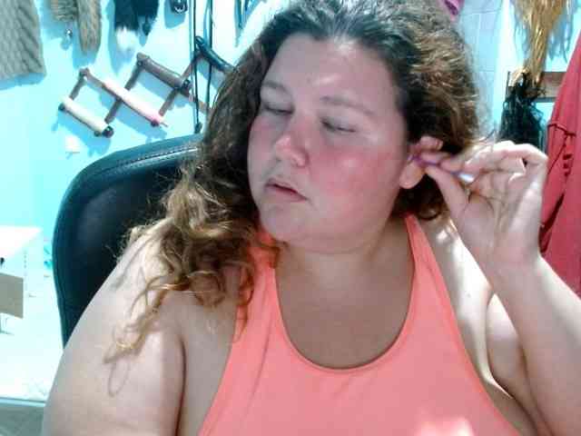 squirtbbw webcam