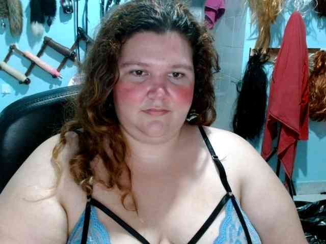 squirtbbw webcam