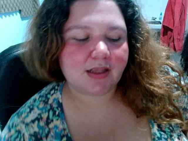squirt322bbw2 webcam
