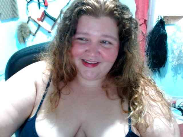 squirt322bbw2 webcam