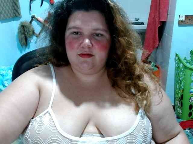 squirt322bbw2 webcam
