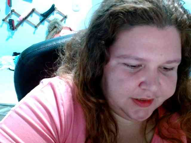 squirt322bbw2 webcam