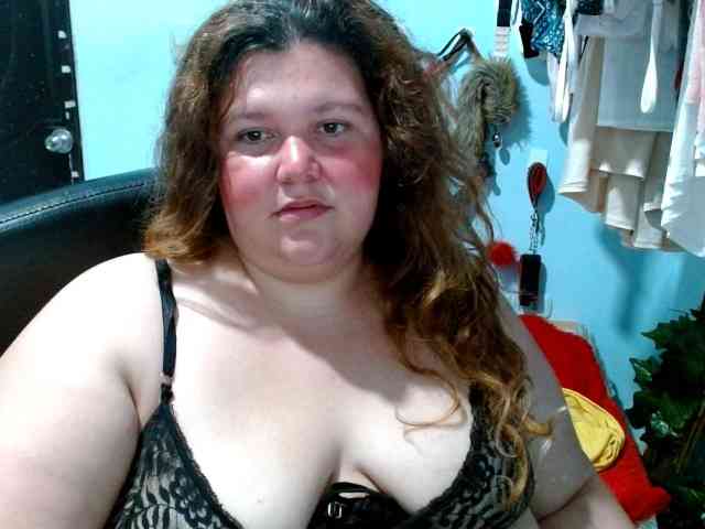 squirtbbw webcam