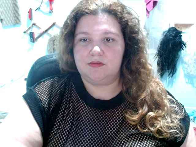 squirtbbw webcam