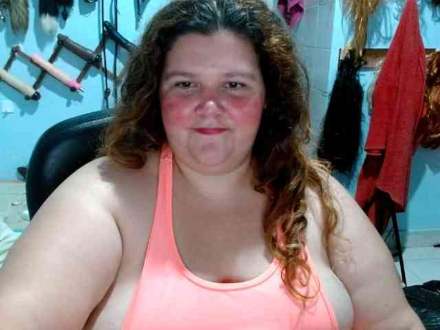 squirtbbw webcam