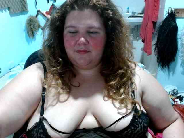 squirt322bbw2 webcam