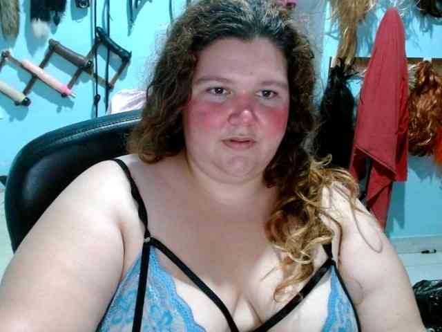 squirtbbw webcam
