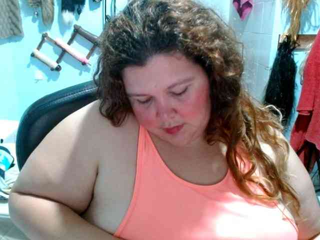 squirtbbw webcam